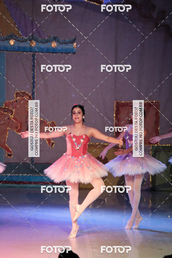 Buy your photos of the eventEspetculo  A fbrica de brinquedos   Ballet Espao de dana Carla Coyado on Fotop