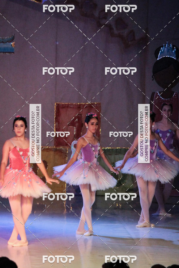 Buy your photos of the eventEspetculo  A fbrica de brinquedos   Ballet Espao de dana Carla Coyado on Fotop
