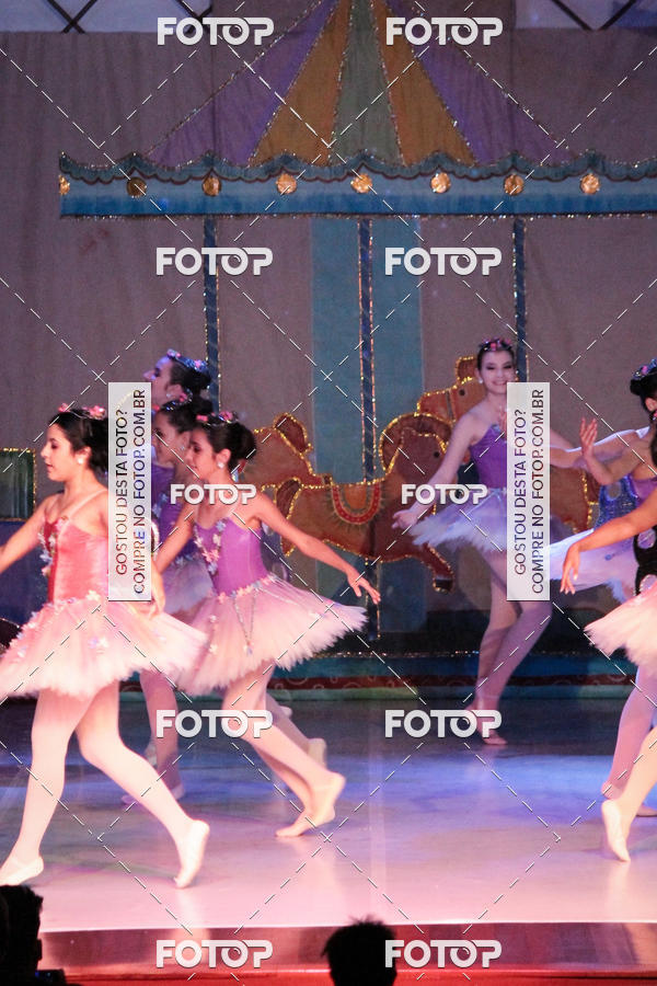 Buy your photos of the eventEspetculo  A fbrica de brinquedos   Ballet Espao de dana Carla Coyado on Fotop