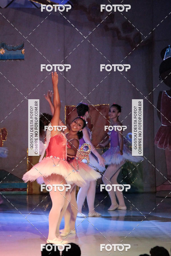 Buy your photos of the eventEspetculo  A fbrica de brinquedos   Ballet Espao de dana Carla Coyado on Fotop
