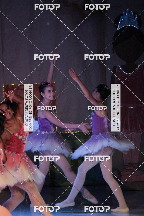 Buy your photos of the eventEspetculo  A fbrica de brinquedos   Ballet Espao de dana Carla Coyado on Fotop