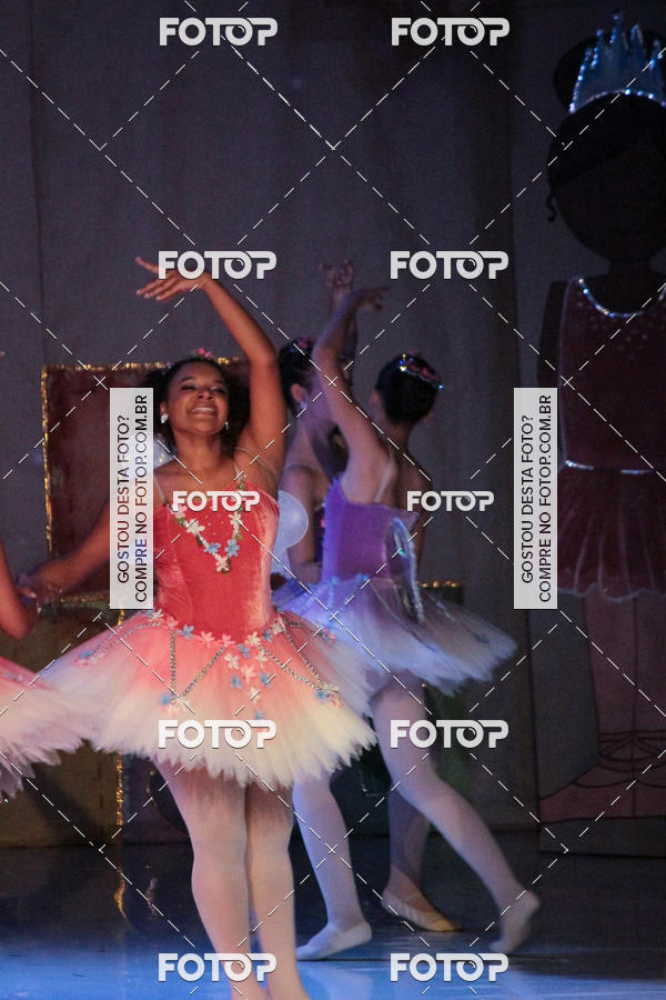 Buy your photos of the eventEspetculo  A fbrica de brinquedos   Ballet Espao de dana Carla Coyado on Fotop