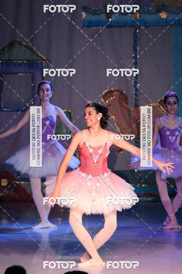 Buy your photos of the eventEspetculo  A fbrica de brinquedos   Ballet Espao de dana Carla Coyado on Fotop