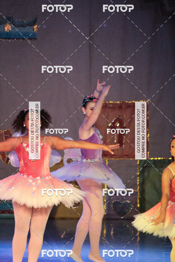 Buy your photos of the eventEspetculo  A fbrica de brinquedos   Ballet Espao de dana Carla Coyado on Fotop