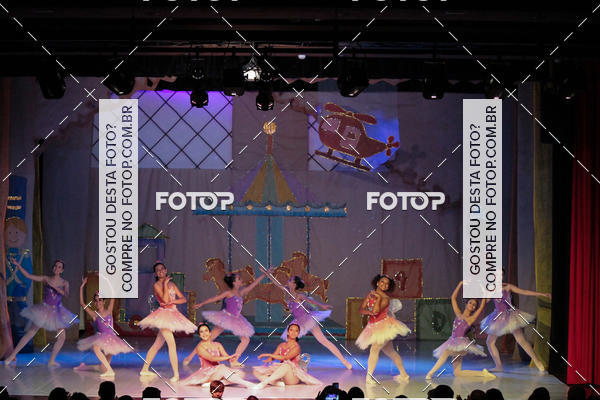 Buy your photos of the eventEspetculo  A fbrica de brinquedos   Ballet Espao de dana Carla Coyado on Fotop