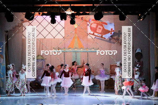 Buy your photos of the eventEspetculo  A fbrica de brinquedos   Ballet Espao de dana Carla Coyado on Fotop
