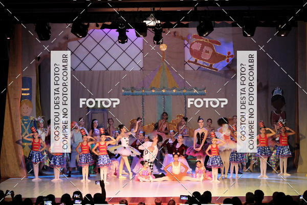 Buy your photos of the eventEspetculo  A fbrica de brinquedos   Ballet Espao de dana Carla Coyado on Fotop