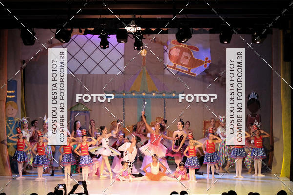 Buy your photos of the eventEspetculo  A fbrica de brinquedos   Ballet Espao de dana Carla Coyado on Fotop