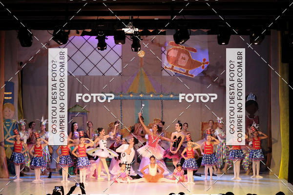 Buy your photos of the eventEspetculo  A fbrica de brinquedos   Ballet Espao de dana Carla Coyado on Fotop
