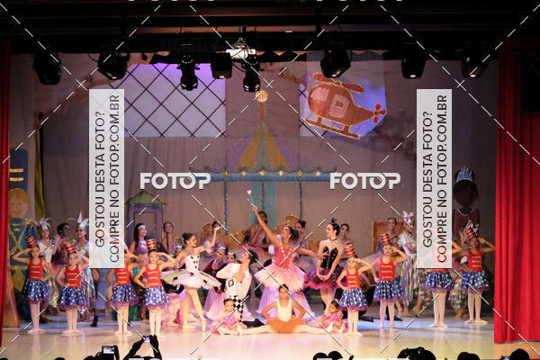 Buy your photos of the eventEspetculo  A fbrica de brinquedos   Ballet Espao de dana Carla Coyado on Fotop