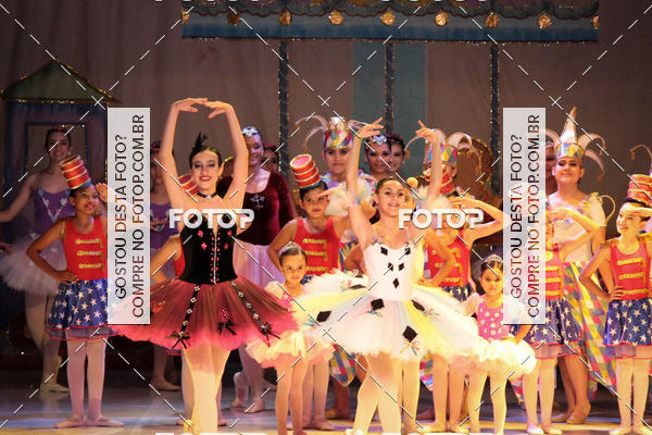 Buy your photos of the eventEspetculo  A fbrica de brinquedos   Ballet Espao de dana Carla Coyado on Fotop