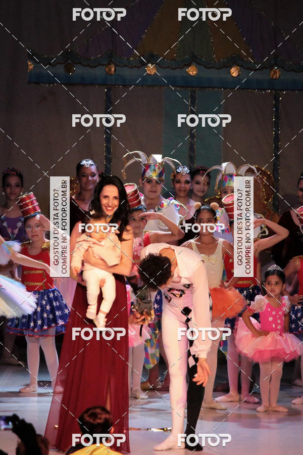 Buy your photos of the eventEspetculo  A fbrica de brinquedos   Ballet Espao de dana Carla Coyado on Fotop