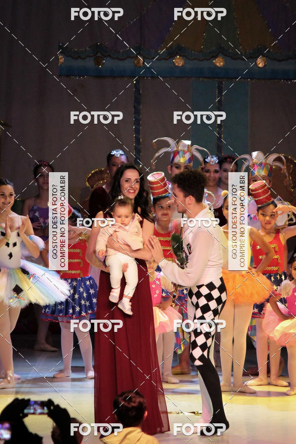 Buy your photos of the eventEspetculo  A fbrica de brinquedos   Ballet Espao de dana Carla Coyado on Fotop