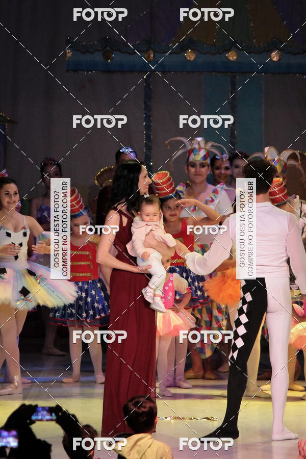 Buy your photos of the eventEspetculo  A fbrica de brinquedos   Ballet Espao de dana Carla Coyado on Fotop