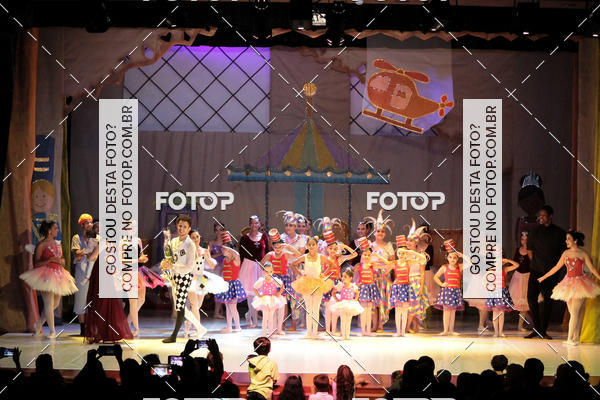 Buy your photos of the eventEspetculo  A fbrica de brinquedos   Ballet Espao de dana Carla Coyado on Fotop