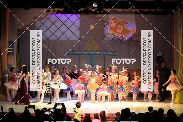 Buy your photos of the eventEspetculo  A fbrica de brinquedos   Ballet Espao de dana Carla Coyado on Fotop