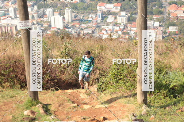 Compre as suas fotos do evento11 Caminhada Ecolgica  Subida ao Cristo - Colgio Nini Mouro no Fotop