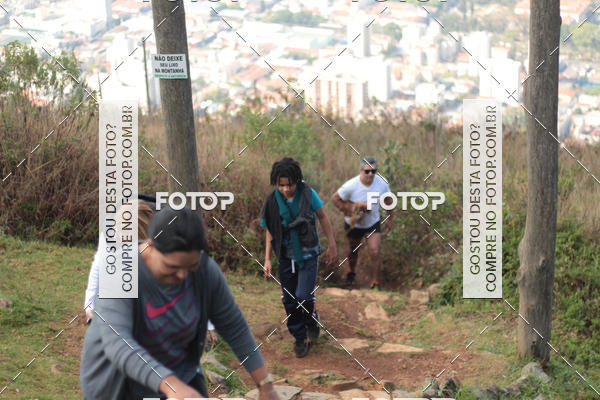 Compre as suas fotos do evento11 Caminhada Ecolgica  Subida ao Cristo - Colgio Nini Mouro no Fotop