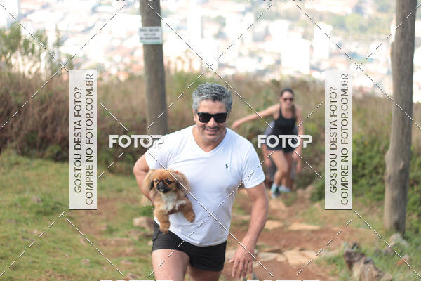 Compre as suas fotos do evento11 Caminhada Ecolgica  Subida ao Cristo - Colgio Nini Mouro no Fotop