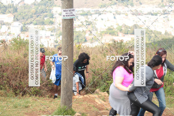 Buy your photos of the event11 Caminhada Ecolgica  Subida ao Cristo - Colgio Nini Mouro on Fotop