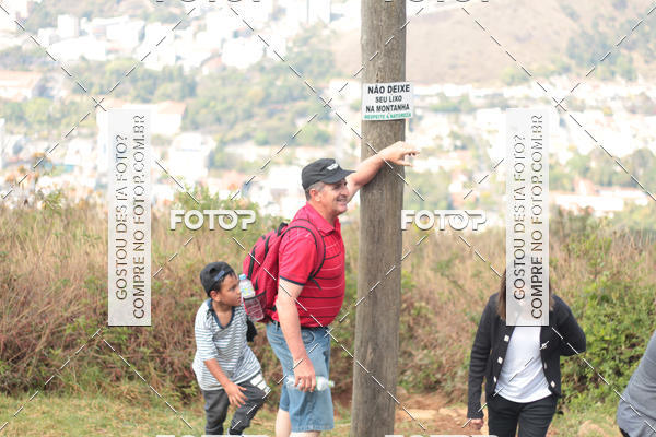 Buy your photos of the event11 Caminhada Ecolgica  Subida ao Cristo - Colgio Nini Mouro on Fotop