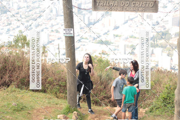 Buy your photos of the event11 Caminhada Ecolgica  Subida ao Cristo - Colgio Nini Mouro on Fotop