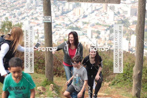 Compre suas fotos do evento11 Caminhada Ecolgica  Subida ao Cristo - Colgio Nini Mouro no Fotop