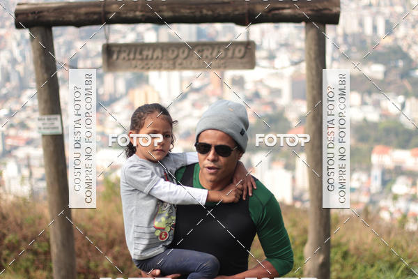 Compre suas fotos do evento11 Caminhada Ecolgica  Subida ao Cristo - Colgio Nini Mouro no Fotop