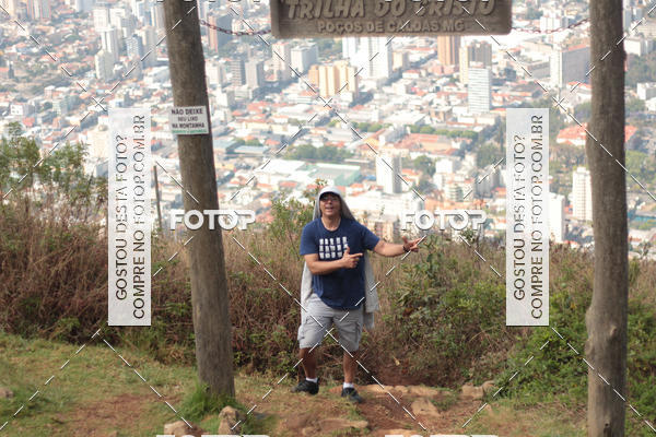 Compre suas fotos do evento11 Caminhada Ecolgica  Subida ao Cristo - Colgio Nini Mouro no Fotop