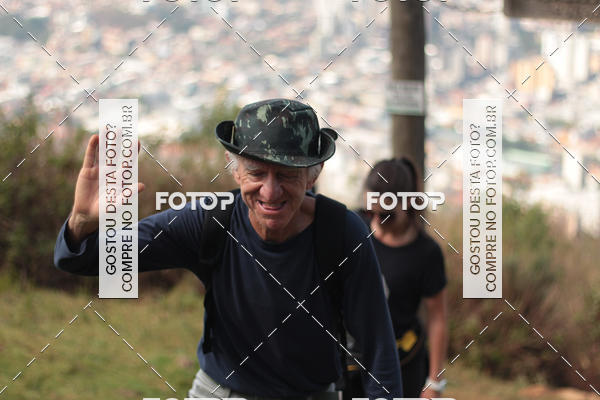 Compre as suas fotos do evento11 Caminhada Ecolgica  Subida ao Cristo - Colgio Nini Mouro no Fotop