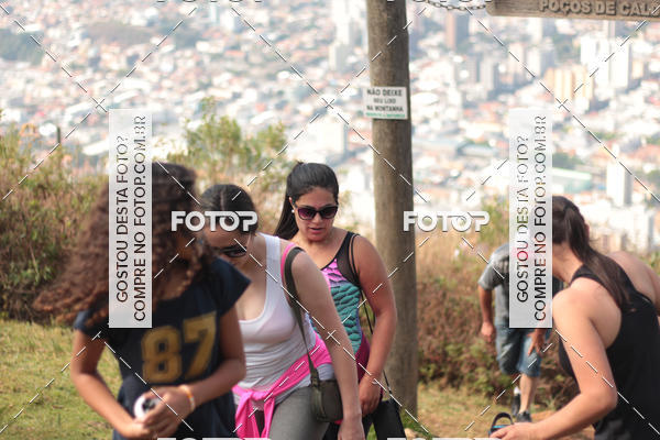 Compre as suas fotos do evento11 Caminhada Ecolgica  Subida ao Cristo - Colgio Nini Mouro no Fotop