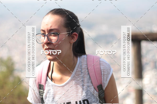 Compre as suas fotos do evento11 Caminhada Ecolgica  Subida ao Cristo - Colgio Nini Mouro no Fotop