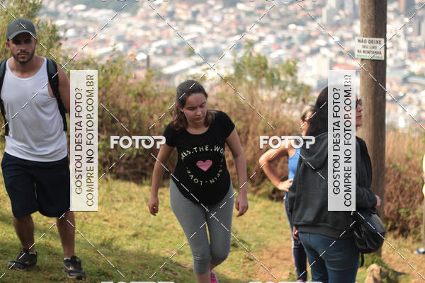 Compre as suas fotos do evento11 Caminhada Ecolgica  Subida ao Cristo - Colgio Nini Mouro no Fotop