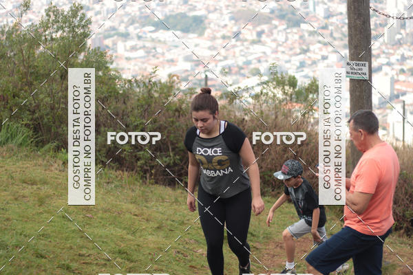 Compre as suas fotos do evento11 Caminhada Ecolgica  Subida ao Cristo - Colgio Nini Mouro no Fotop