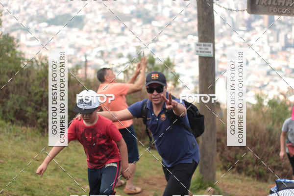 Compre as suas fotos do evento11 Caminhada Ecolgica  Subida ao Cristo - Colgio Nini Mouro no Fotop