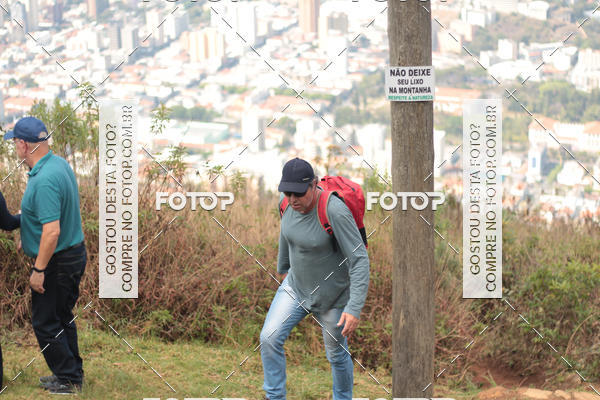 Achetez vos photos de l'vnement11 Caminhada Ecolgica  Subida ao Cristo - Colgio Nini Mouro sur Fotop