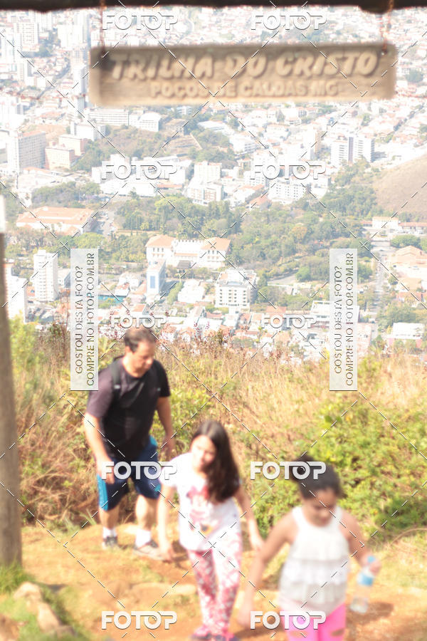 Achetez vos photos de l'vnement11 Caminhada Ecolgica  Subida ao Cristo - Colgio Nini Mouro sur Fotop