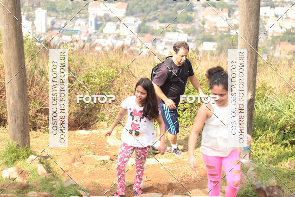 Achetez vos photos de l'vnement11 Caminhada Ecolgica  Subida ao Cristo - Colgio Nini Mouro sur Fotop