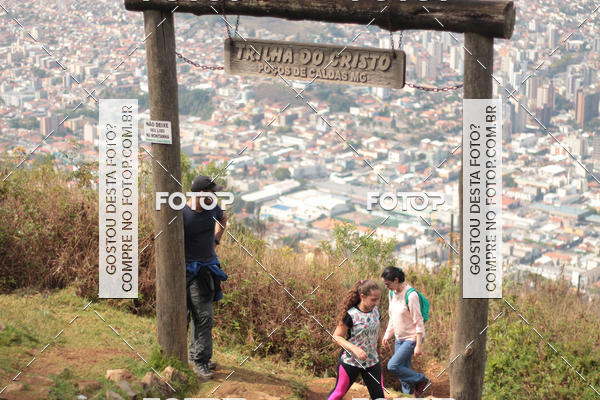 Buy your photos of the event11 Caminhada Ecolgica  Subida ao Cristo - Colgio Nini Mouro on Fotop