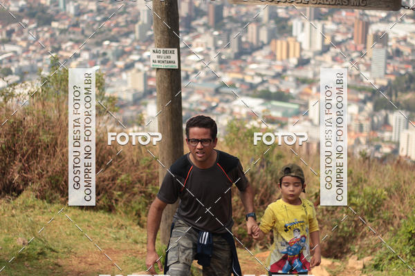Buy your photos of the event11 Caminhada Ecolgica  Subida ao Cristo - Colgio Nini Mouro on Fotop