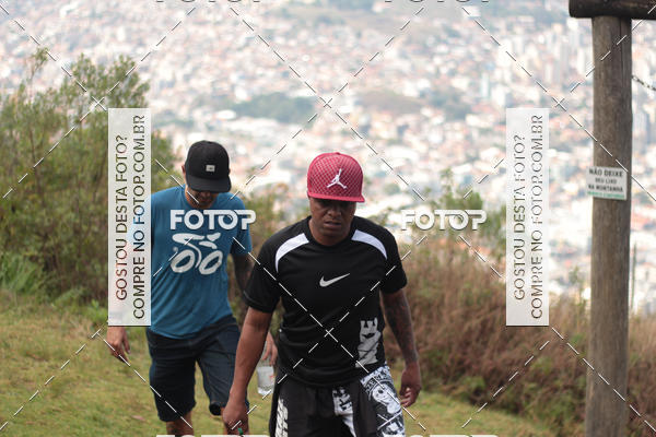 Buy your photos of the event11 Caminhada Ecolgica  Subida ao Cristo - Colgio Nini Mouro on Fotop