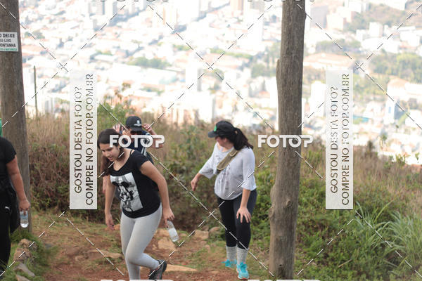 Achetez vos photos de l'vnement11 Caminhada Ecolgica  Subida ao Cristo - Colgio Nini Mouro sur Fotop