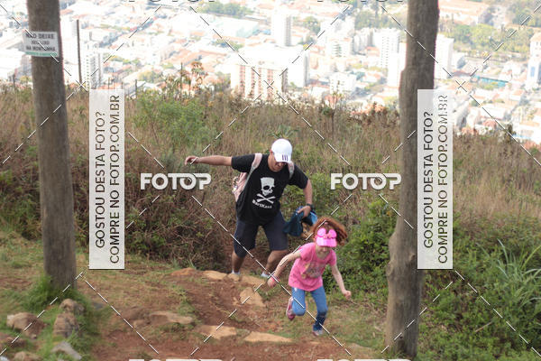 Achetez vos photos de l'vnement11 Caminhada Ecolgica  Subida ao Cristo - Colgio Nini Mouro sur Fotop