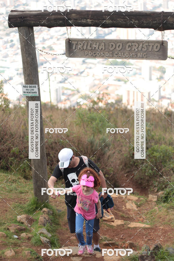 Achetez vos photos de l'vnement11 Caminhada Ecolgica  Subida ao Cristo - Colgio Nini Mouro sur Fotop