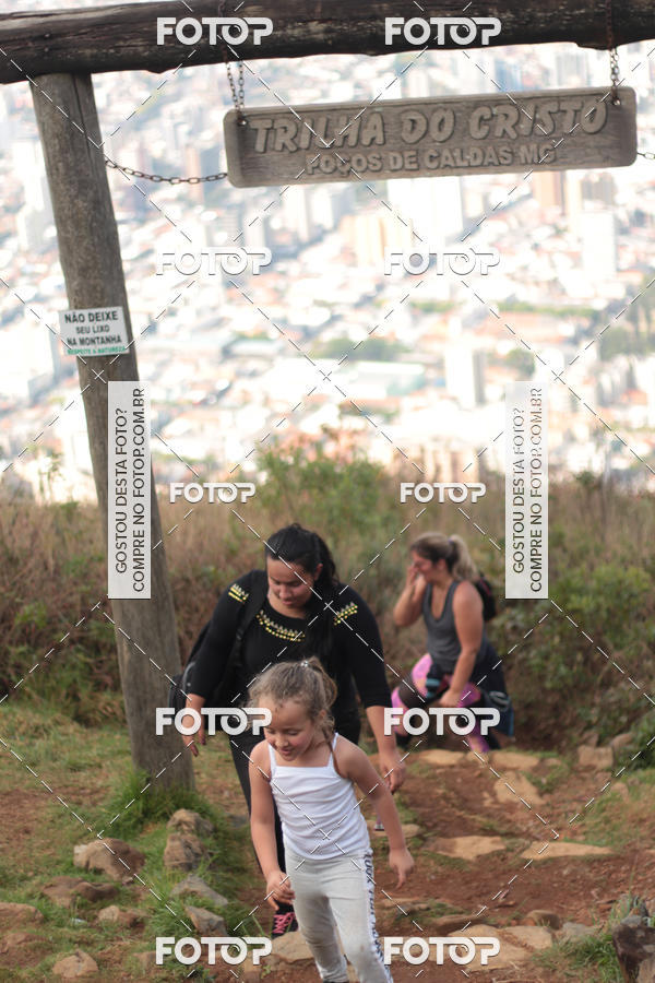 Achetez vos photos de l'vnement11 Caminhada Ecolgica  Subida ao Cristo - Colgio Nini Mouro sur Fotop