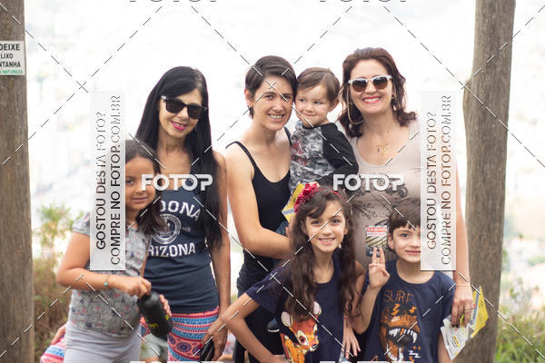 Compre suas fotos do evento11 Caminhada Ecolgica  Subida ao Cristo - Colgio Nini Mouro no Fotop