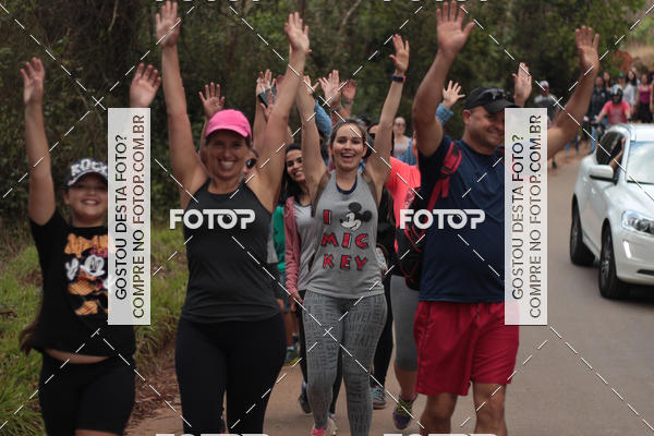 Compre suas fotos do evento11 Caminhada Ecolgica  Subida ao Cristo - Colgio Nini Mouro no Fotop