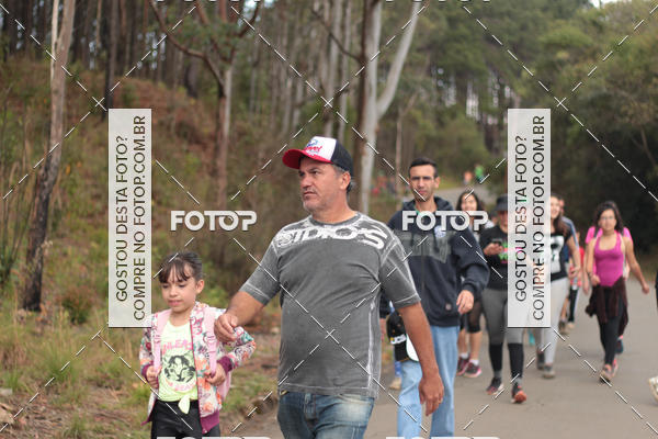 Compre suas fotos do evento11 Caminhada Ecolgica  Subida ao Cristo - Colgio Nini Mouro no Fotop