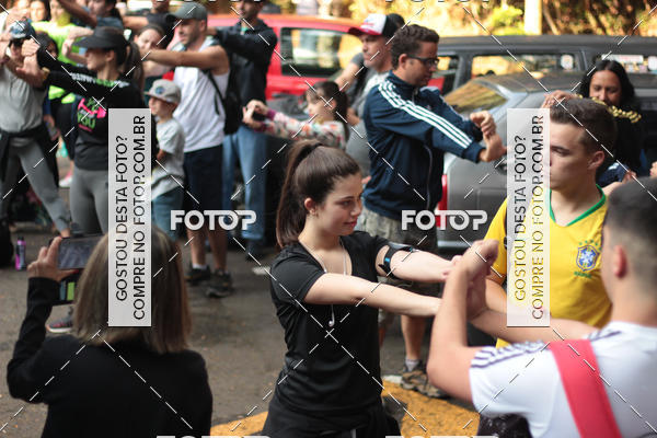 Buy your photos of the event11 Caminhada Ecolgica  Subida ao Cristo - Colgio Nini Mouro on Fotop