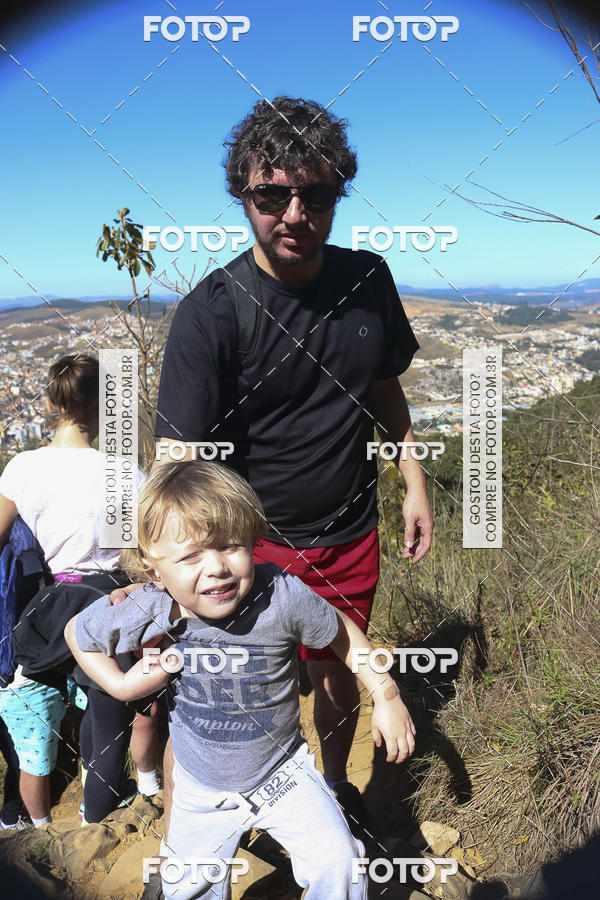 Achetez vos photos de l'vnement11 Caminhada Ecolgica  Subida ao Cristo - Colgio Nini Mouro sur Fotop